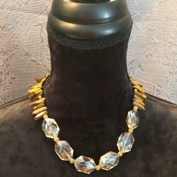 Semi-precious Stone and Crystal Necklace - Picture 1 of 3